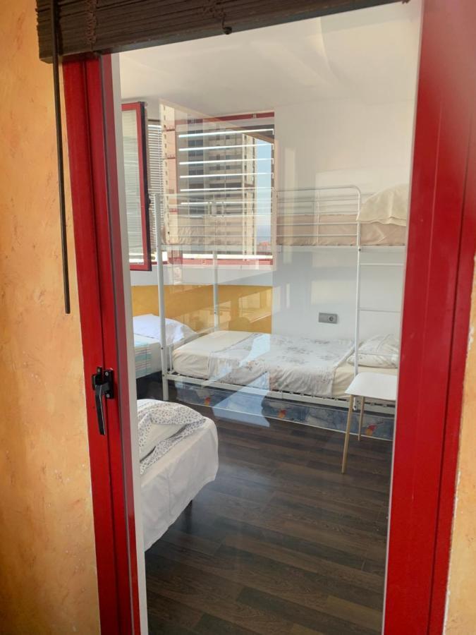 Apartamento з чудовим видом,600 м леванте венідорм